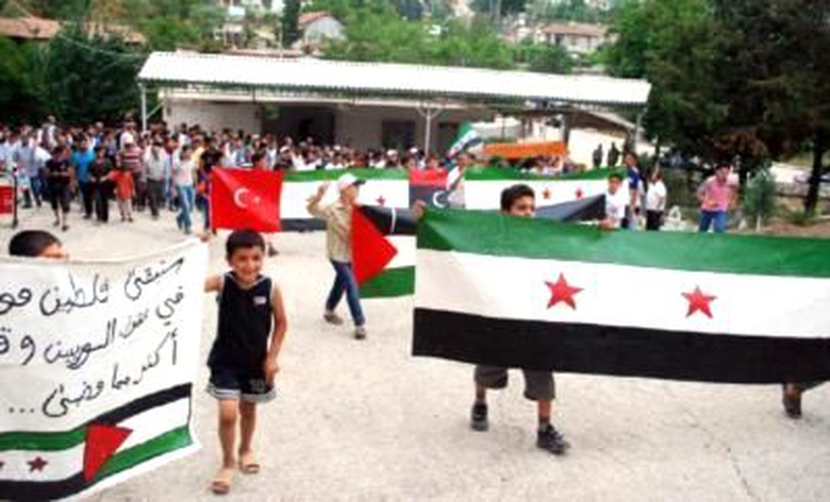 Üç Yaşındaki Çocuk 5 Yıldızlı Otelin Havuzunda Boğuldu