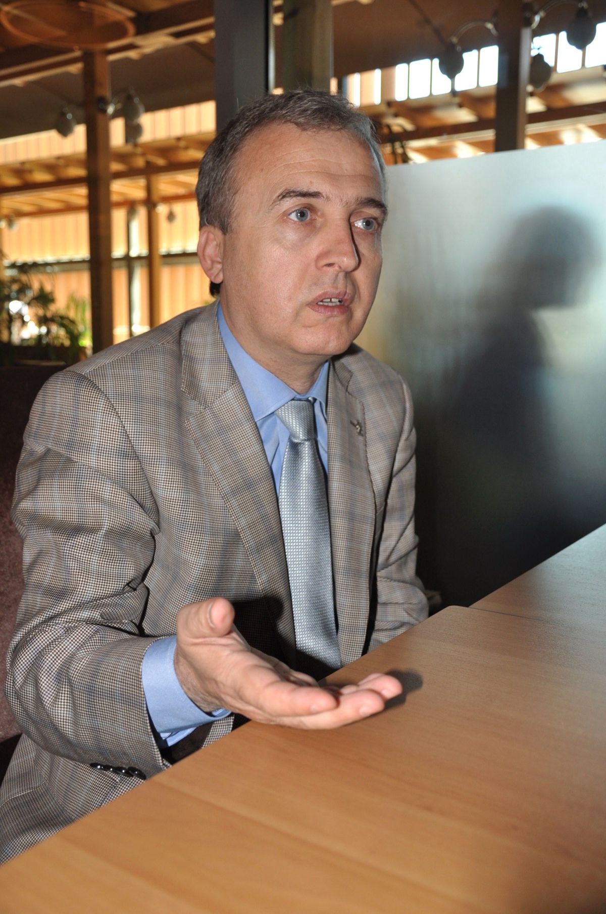 Uçar\'dan Akdemir\'e Çağrı