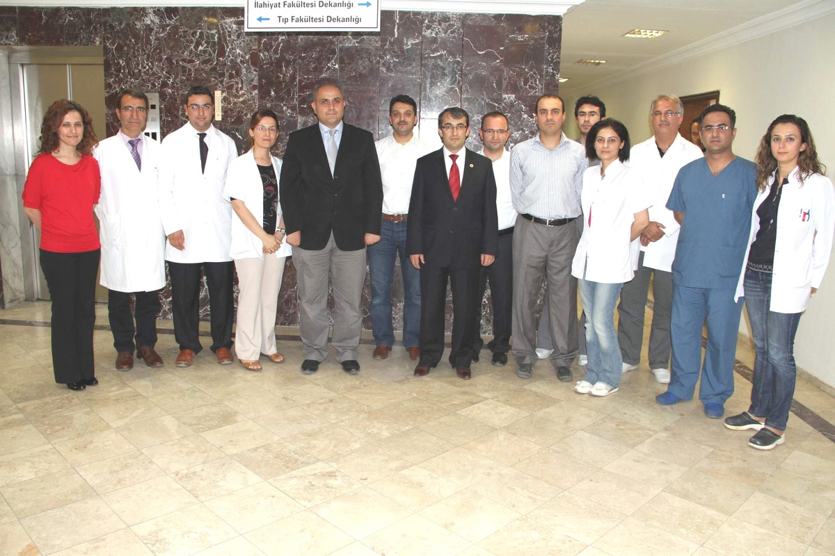 Yozgat Bozok Üniversitesi Tıp Fakültesi Hastanesi\'nde 11 Uzman Doktor Göreve Başladı