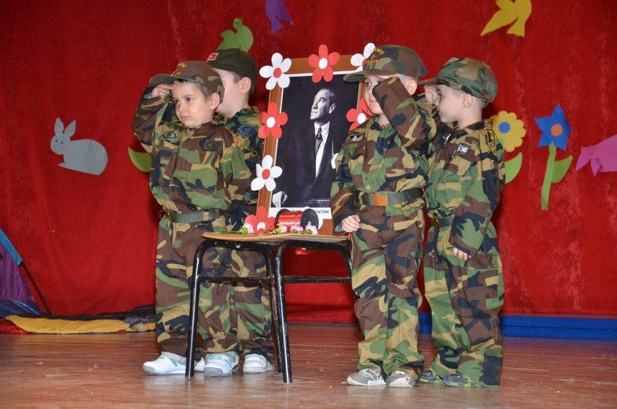 Anaokulu Öğrencilerinden Yıl Sonu Balosu