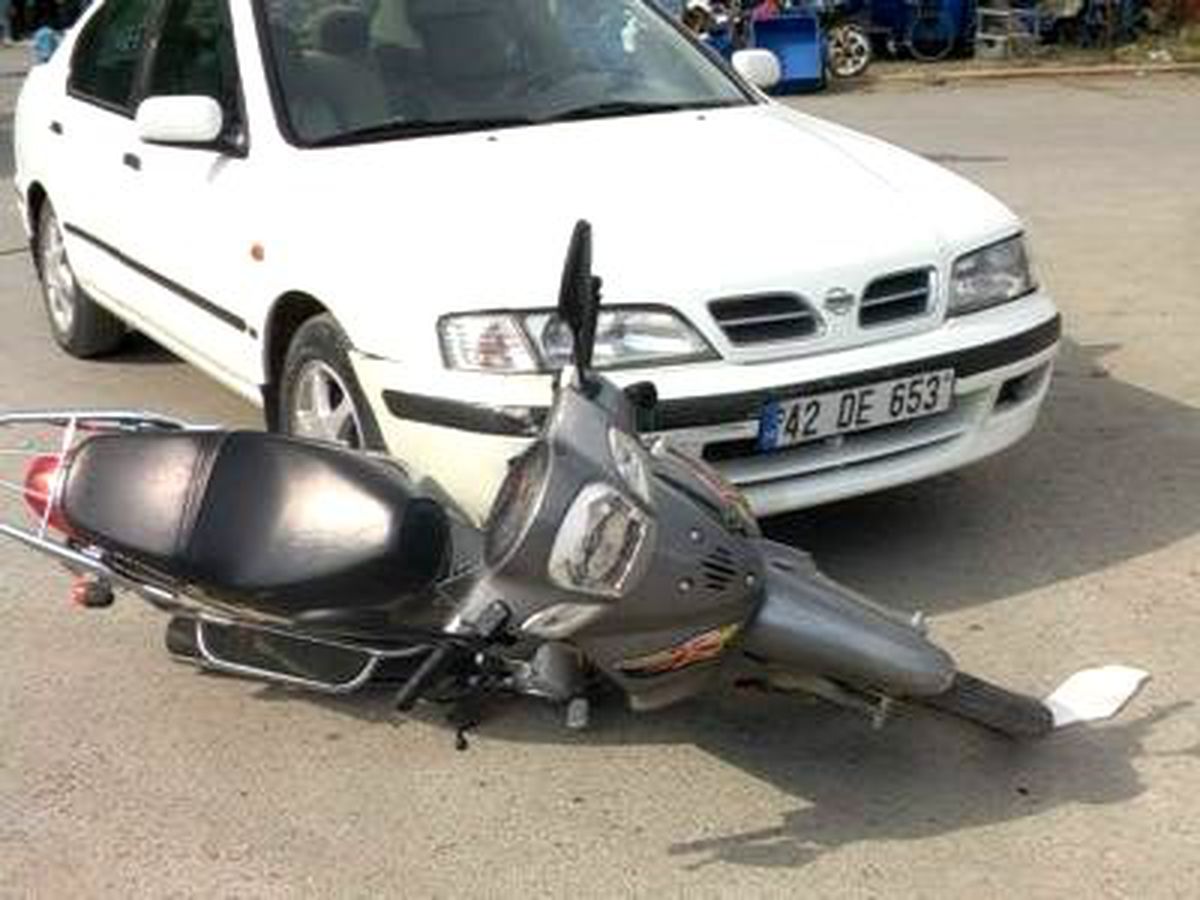 Beyşehir\'de İki Ayrı Trafik Kazası: 3 Yaralı
