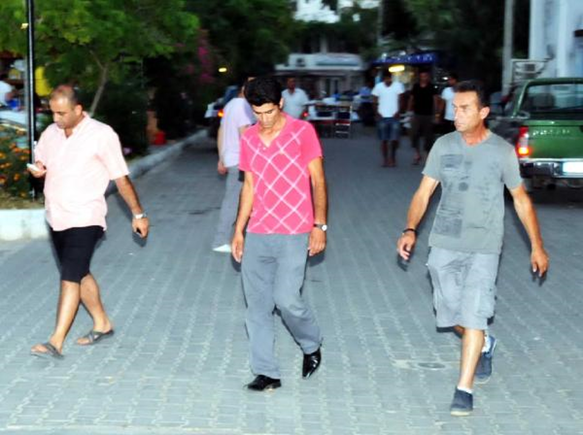 Bodrum\'da Tur ve Dolmuş Şoförleri Kavga Etti; 3 Yaralı, 8 Gözaltı