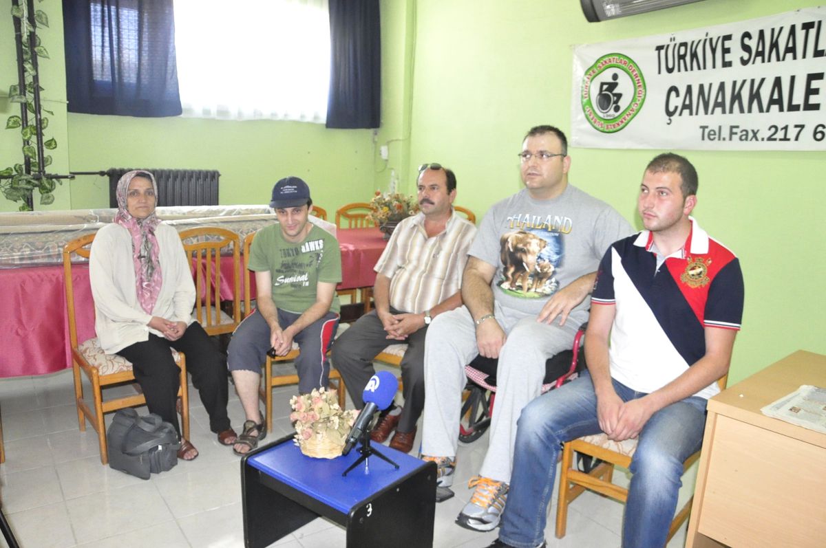 Engellilerden Uzatma Kararına Tepki
