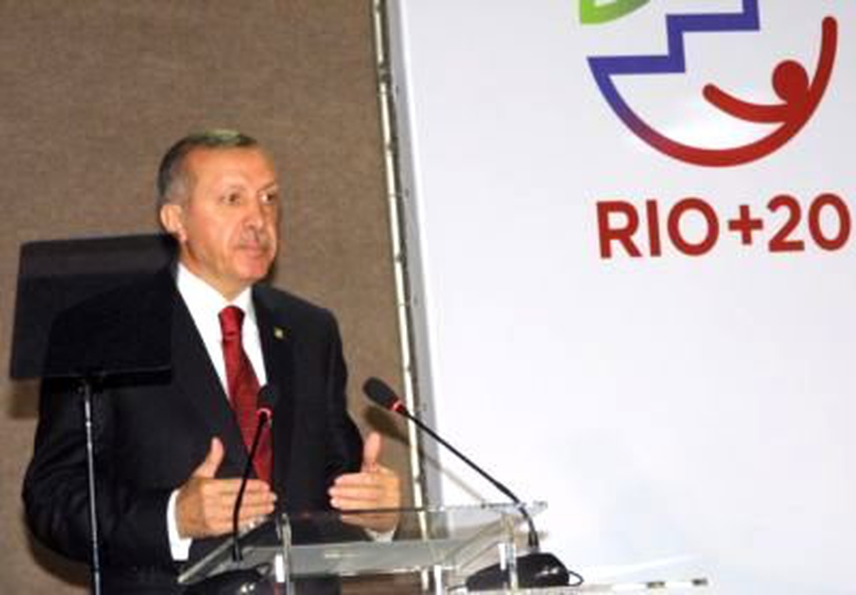 Erdoğan: Bölgemizin de Büyümesi, Refah ve Huzura Kavuşması İçin Çok Aktif Politika İzliyoruz