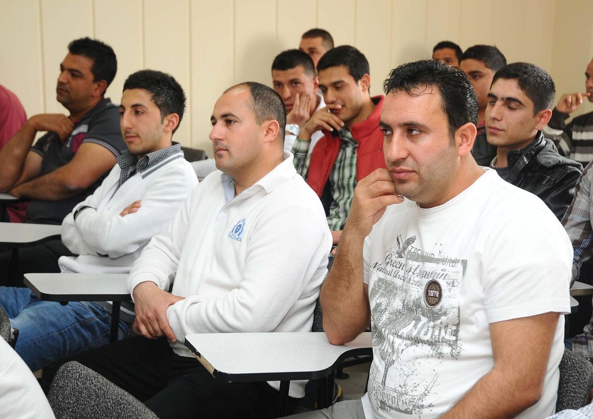 İzmir\'in Yeni Fayton Sürücüleri İngilizce de Öğrendi