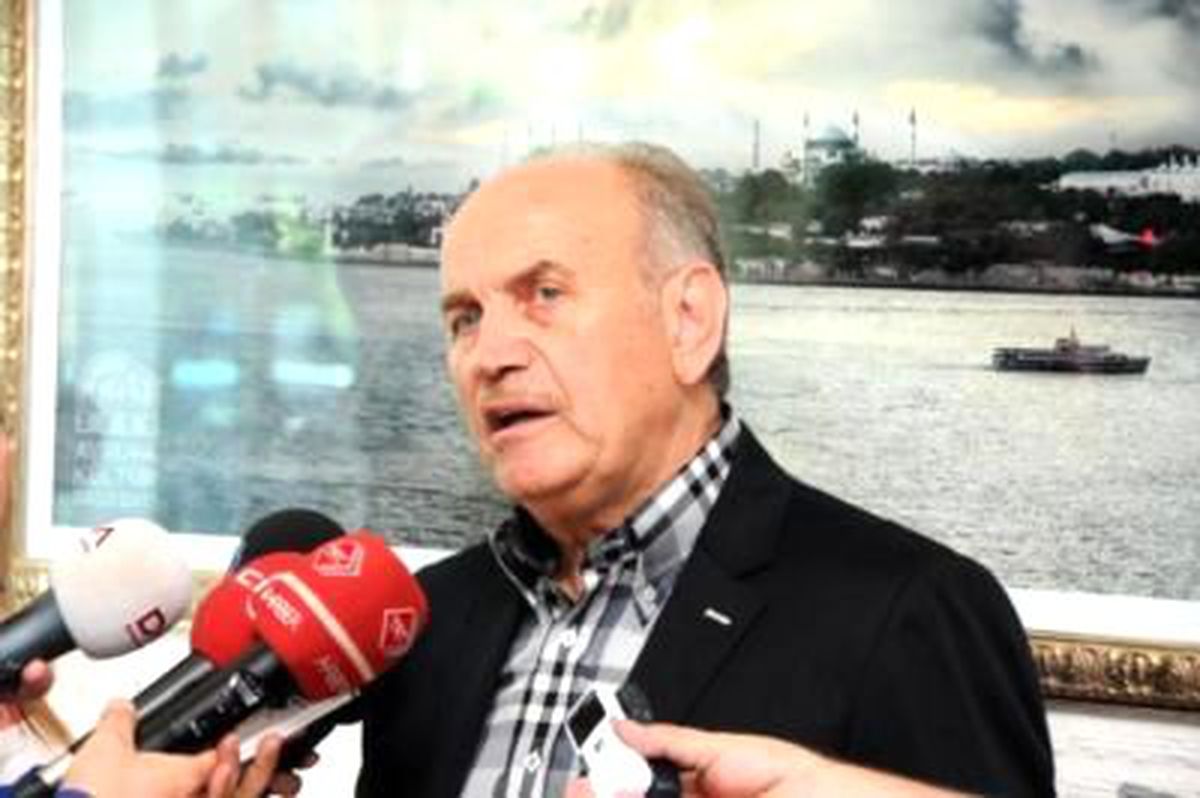 Kadir Topbaş\'tan Yoğun Trafiğe "Deniz Yolu" Önerisi