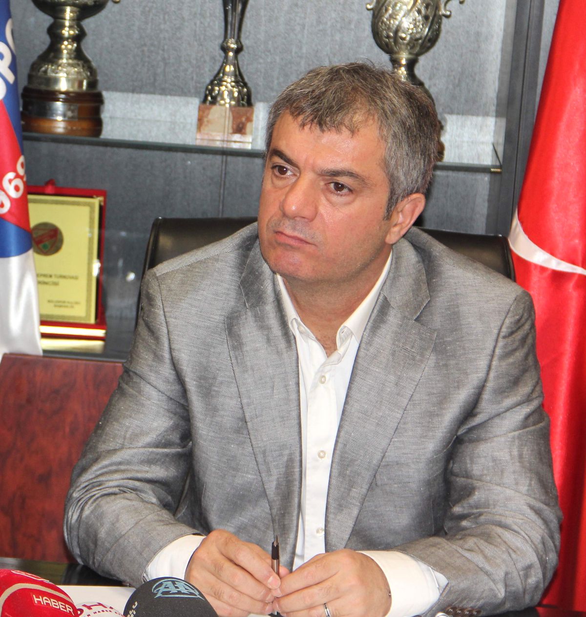 Karabükspor\'da Kaleci Arayışları
