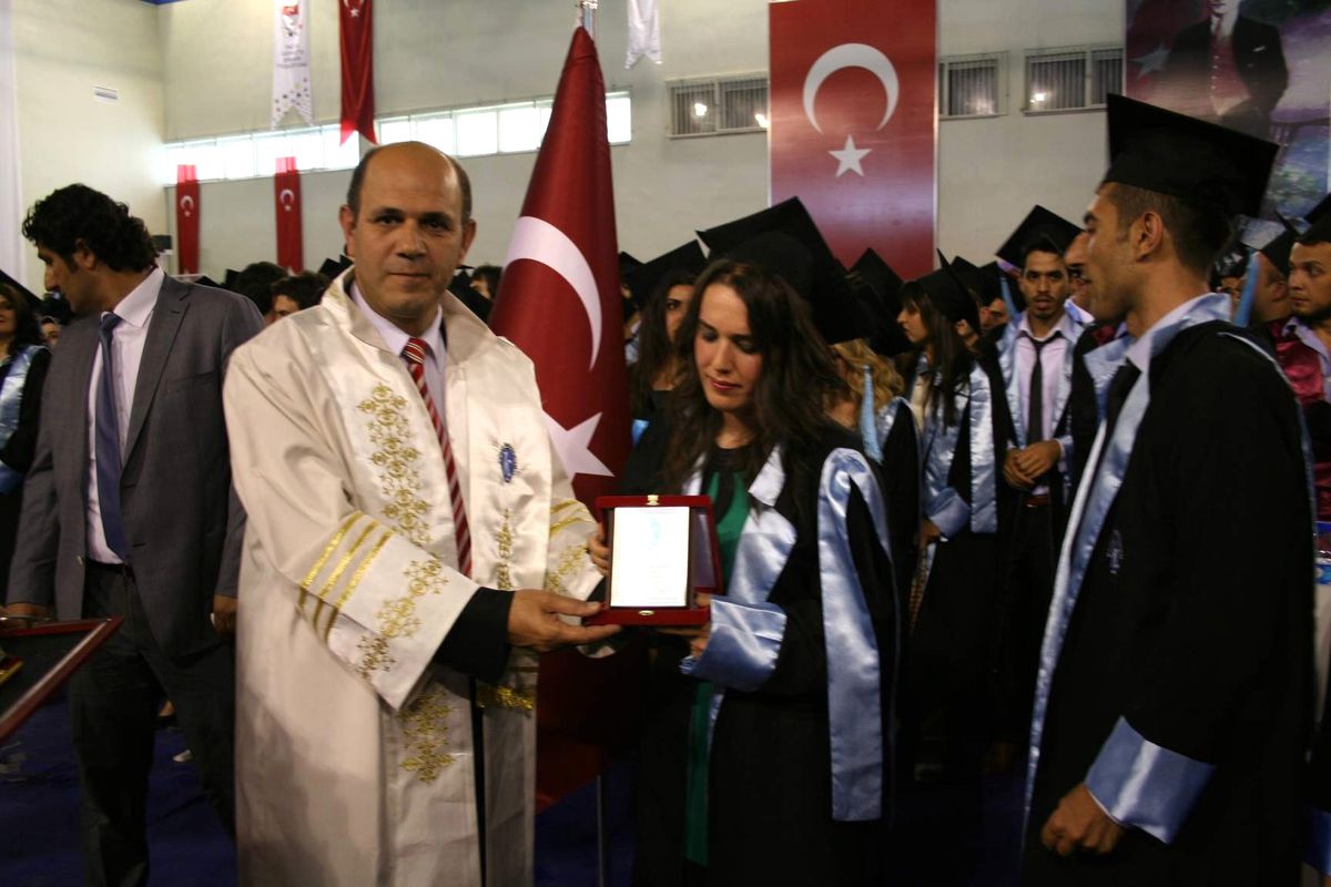 Kaü\'de Mezuniyet Töreni