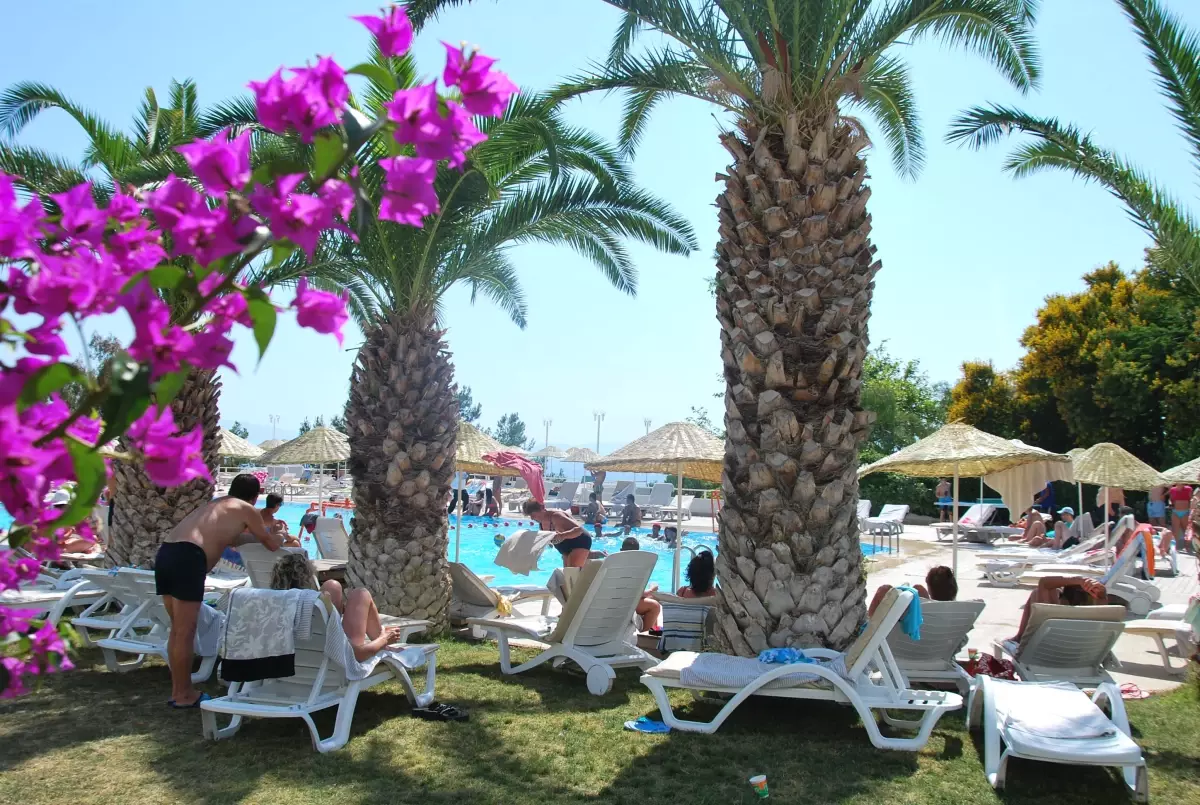 Kuşadası\'nda Eğlence Dolu Dizgin