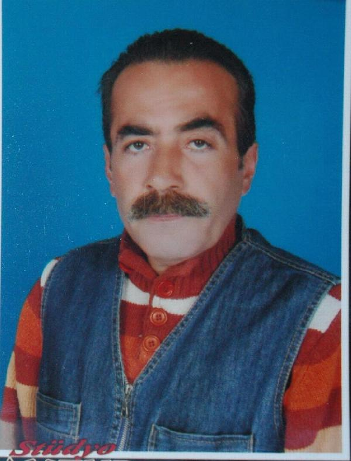 Pazarcı Evinde Ölü Bulundu