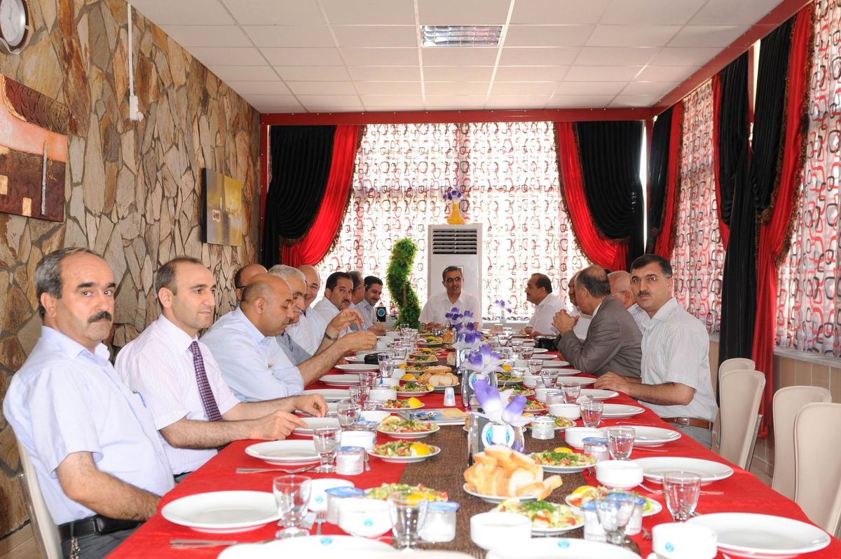 Rektör Güvenç, Kurum Müdürleriyle Bir Araya Geldi