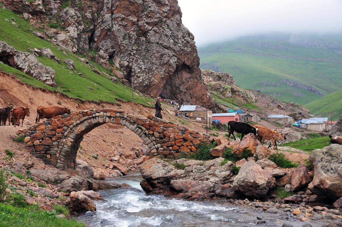 Taşköprü 551 Yıldır Ayakta
