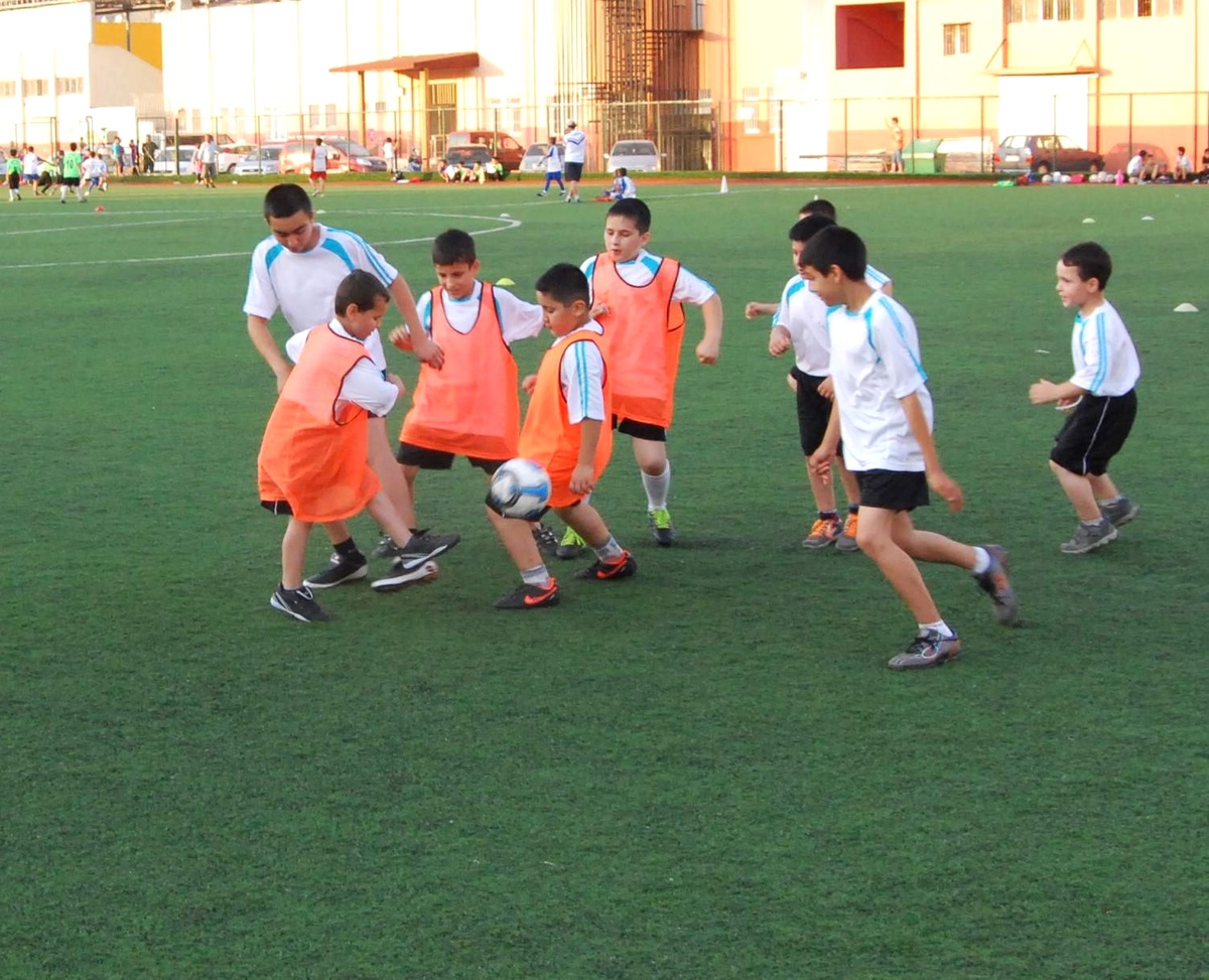 Tuğlaspor Yaz Futbol Okulu Başladı