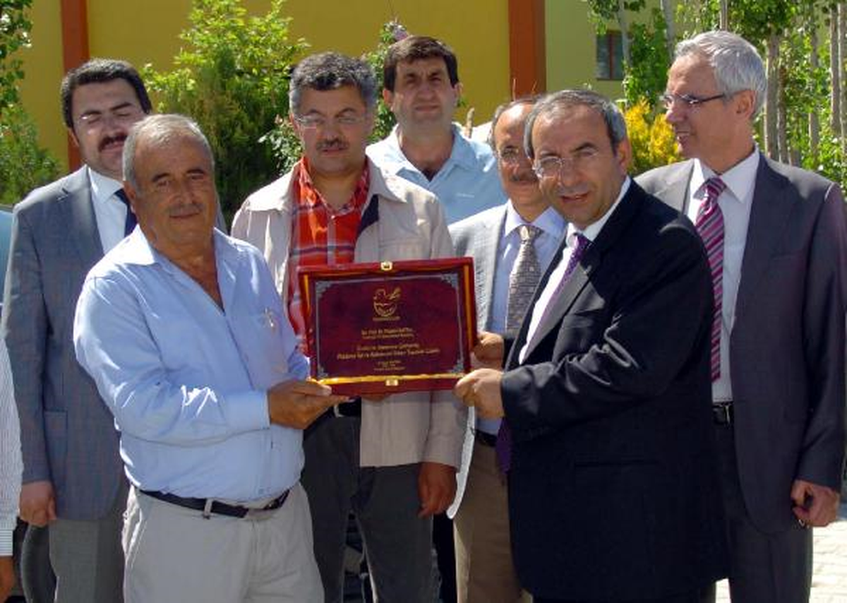 Yyü\'den, Depremde Hasar Gören İşyerlerine Destek Sözü