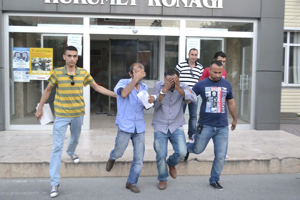 4 Kamyona 3 Tutuklama