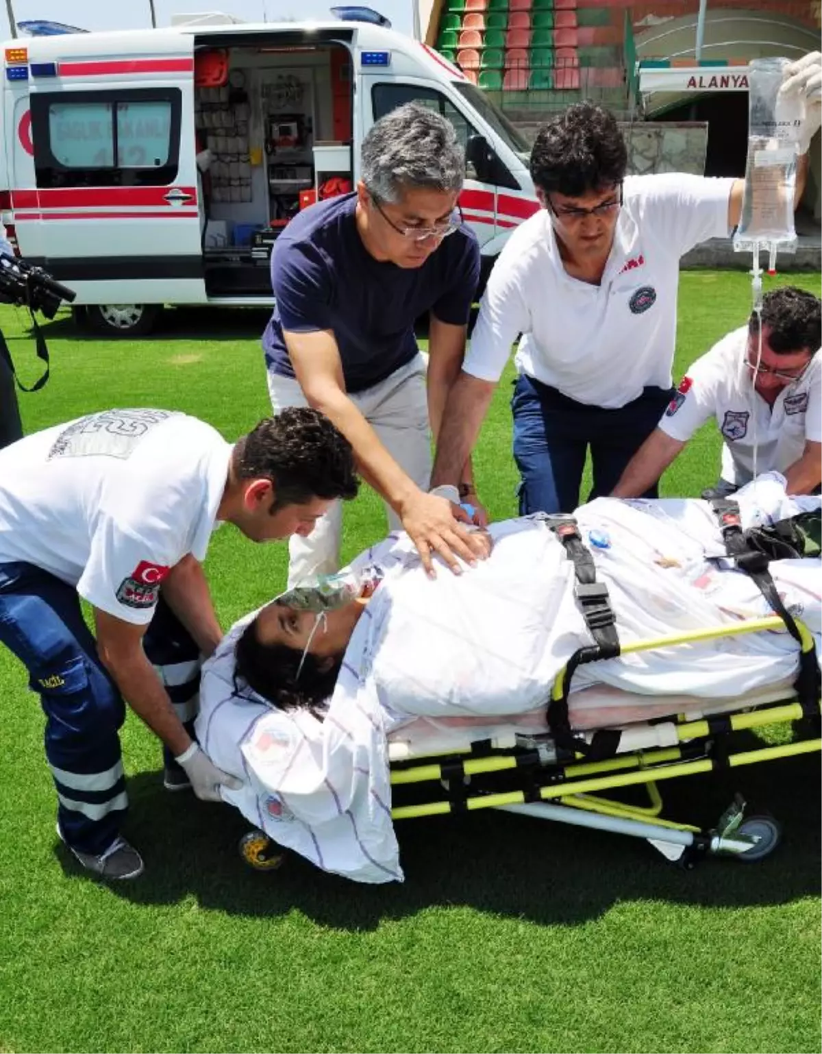 Bebek ve Annenin İmdadına Ambulans Helikopter Yetişti