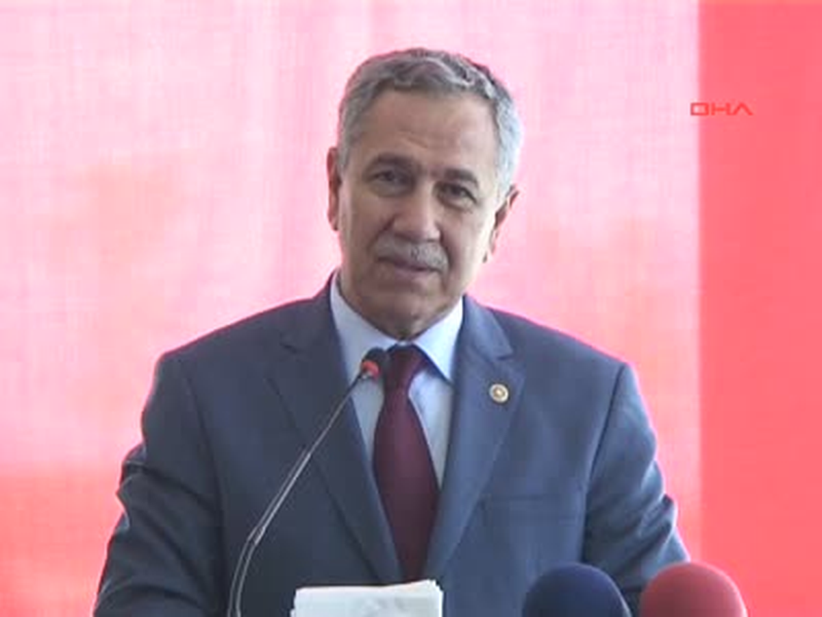 Bülent Arınç: "Sükunet İçinde Olmalıyız. Tahrik Edici Olmamalıyız"