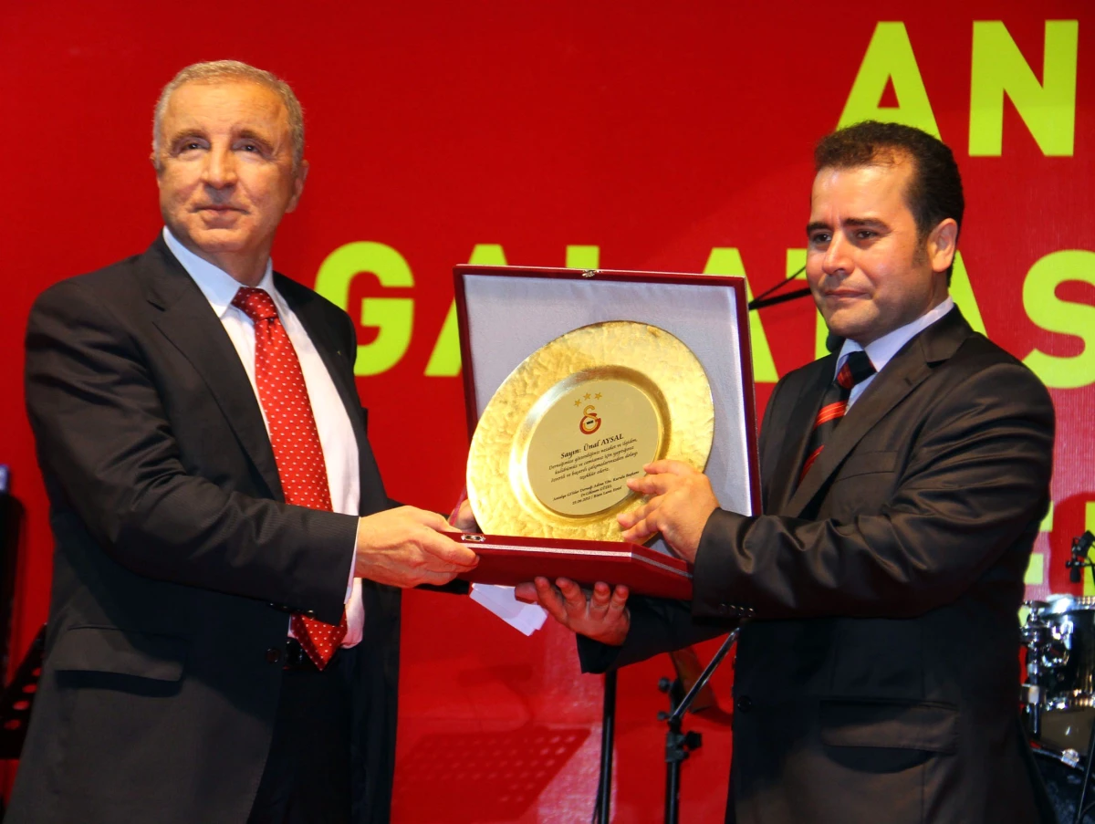 Galatasaray\'ın Şampiyonluk Kutlamaları Antalya\'da Devam Etti
