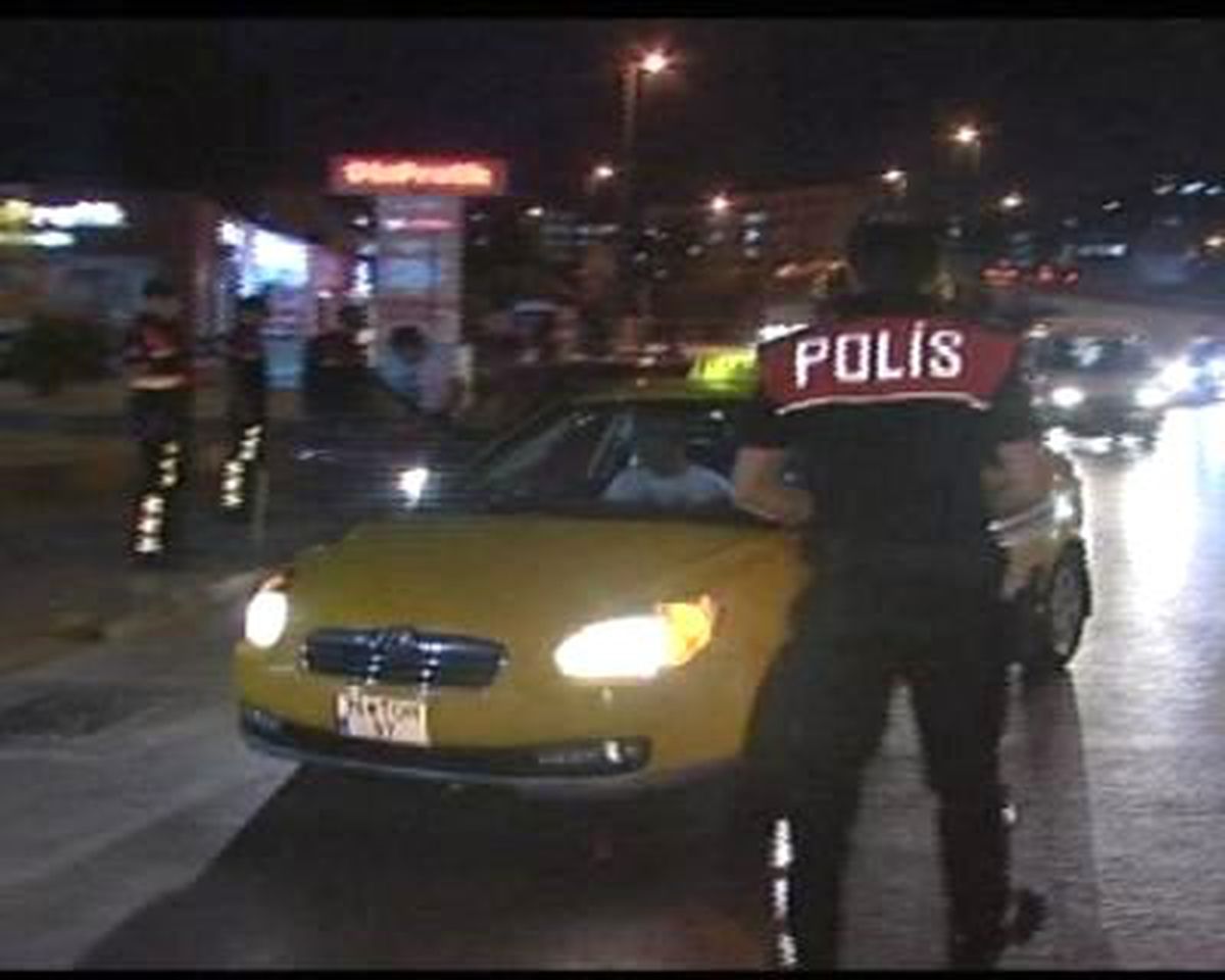 İstanbul\'da Asayiş Uygulamaları Arttı