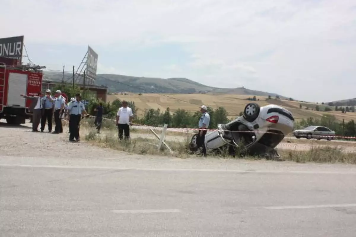 Bakan Kılıç\'ın Konvoyunda Kaza