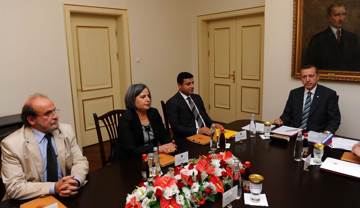 Başbakan Erdoğan, BDP Lideri Demirtaş ile Görüşüyor
