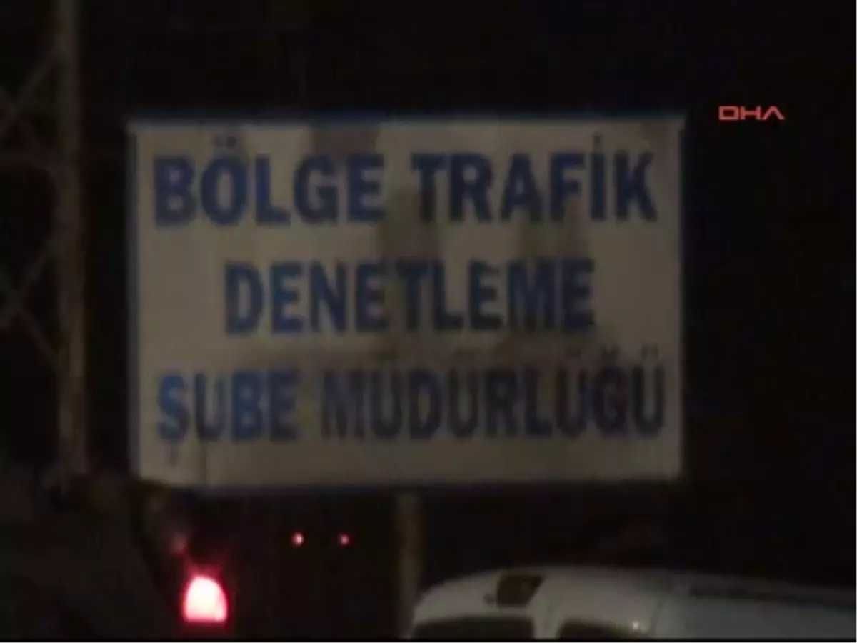 Bitlis Yeniden 1 Polis Hafif Yaralı 1 Polis Hafif Yaralı "Bitlis\'te Trafik Denetleme Büro...