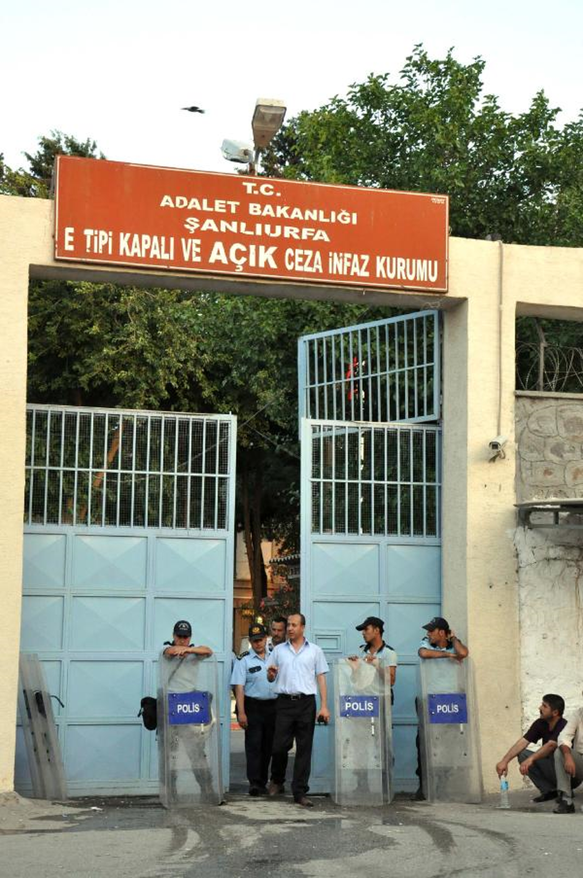 Şanlıurfa Cezaevi\'nde Açlık Grevi