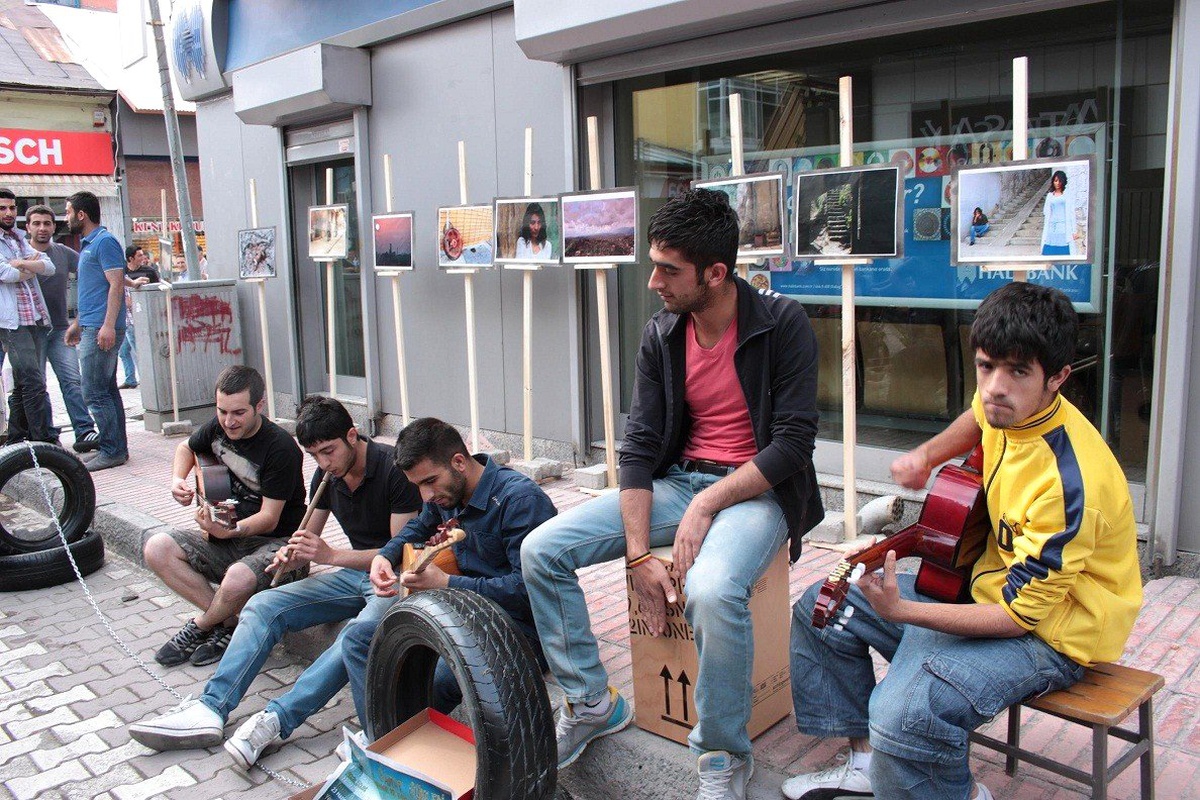 Ağrı\'da \'Sokakta Sanat Günleri\' Etkinliği
