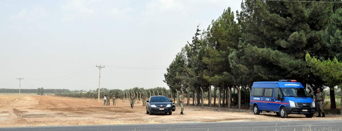 Akçakale\'ye Sığınmacılar İçin Kamp Kuruluyor