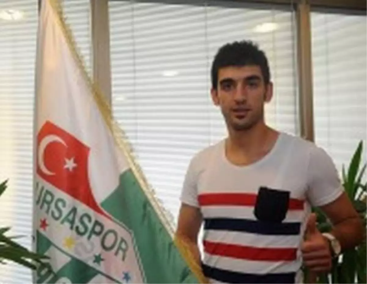 Bursaspor Kaleci Bekir Sevgi ile Anlaştı