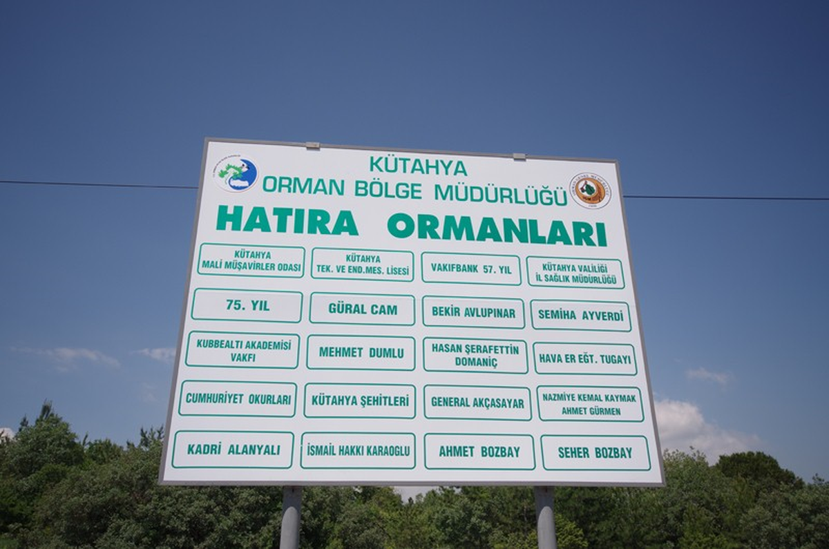 Kütahya Orman Bölge Müdürlüğü\'nden Tabela Kirliliğine Son