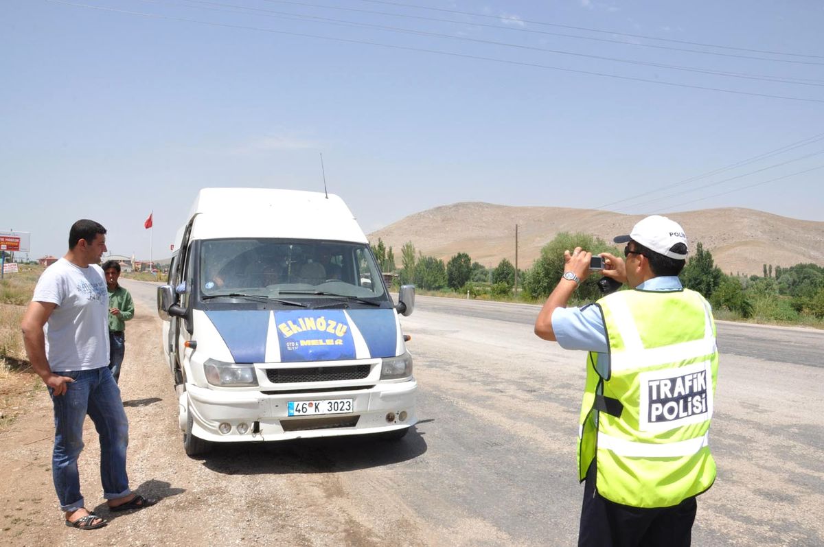 Minibüslere Fazla Yolcu Denetimi