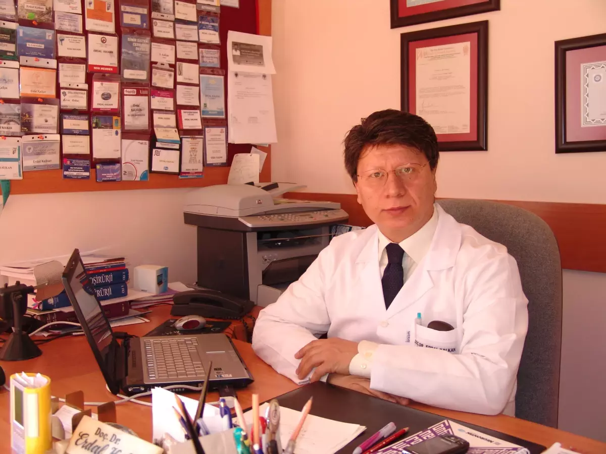 Türkiye\'nin Ünlü Beyin Cerrahları Konya\'da