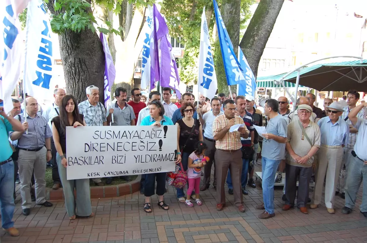 Çaycuma'da Kesk Üyeleri Yöneticilerinin Gözaltına Alınmasını Protesto Etti