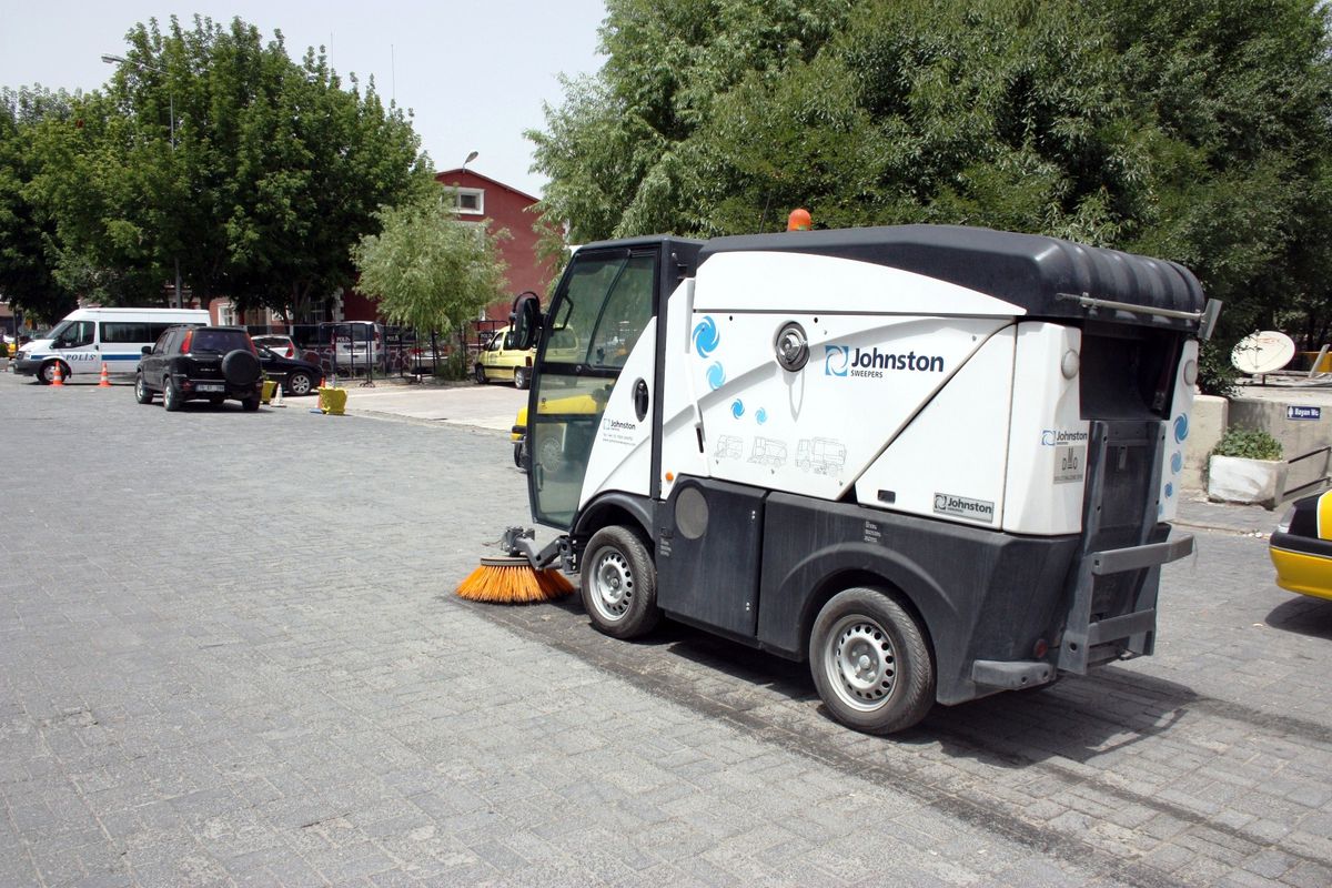 Iğdır Belediyesi 3 Tane Yol Süpürme Aracı Alındı