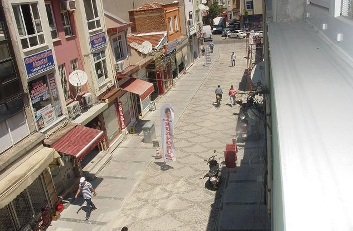 Lüleburgaz\'a 25 Bin 333 Metrekare Parke Taş Döşendi.