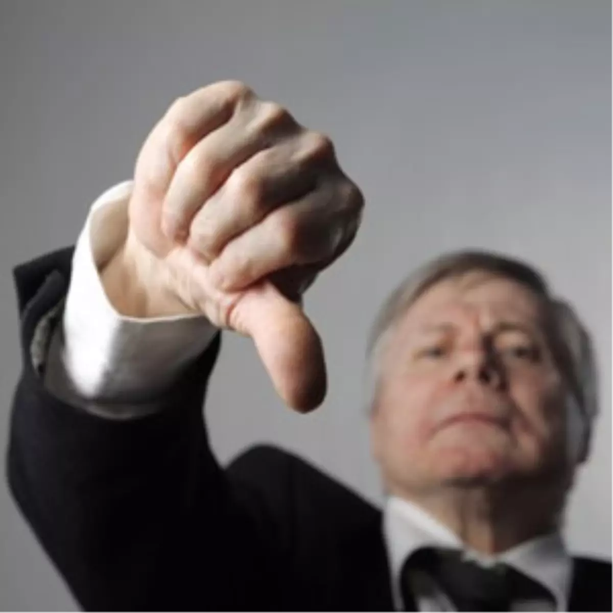 Moody\'s, 28 İspanyol Bankasının Kredi Notunu Düşürdü