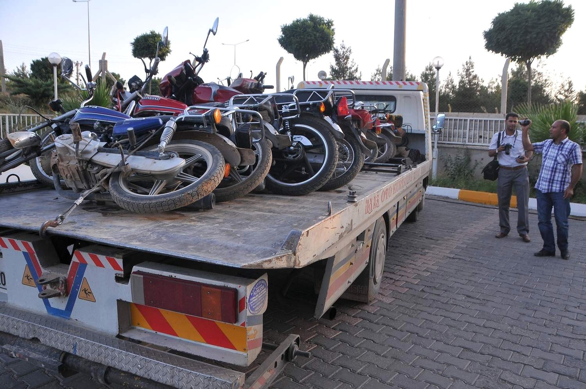 Motosiklet Hırsızları Yakalandı