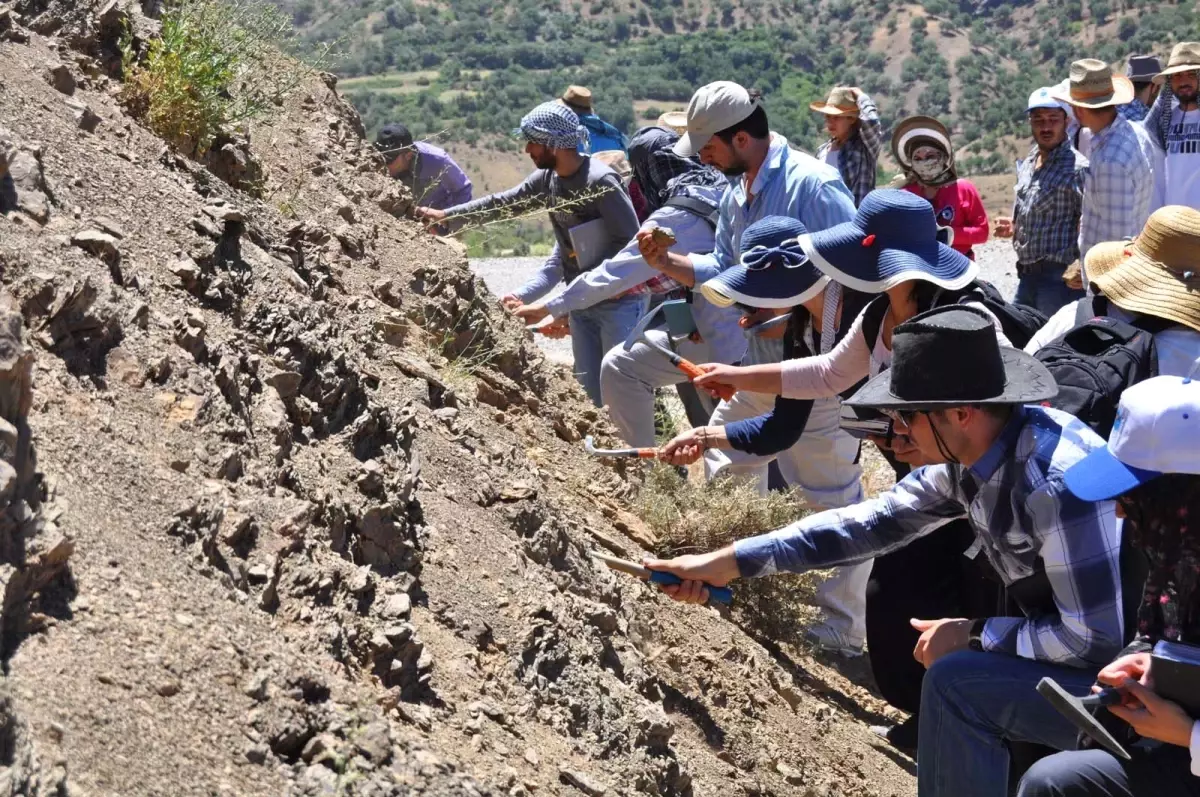 Öğretim Üyeleri Tünel İnşaatını İnceledi