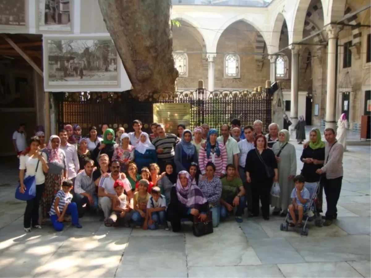 Romanlar Derneği Üyeleri İstanbul Gezisine Katıldı