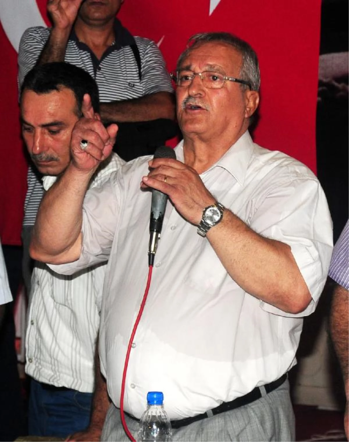 Adana Demirspor\'un Genel Kurulu Gerginlik Çıkınca Ertelendi