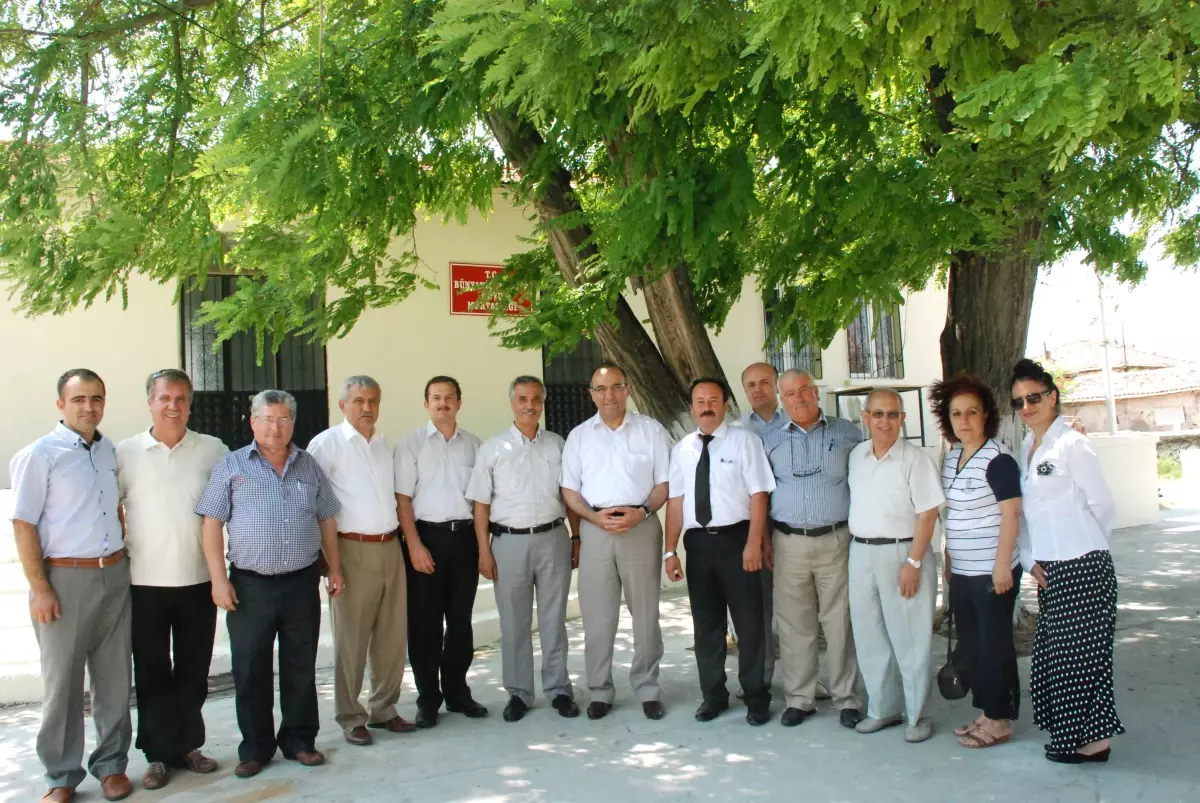 Akhisar'da İnsan Hakları Kurulu İlk Kez Köyde Yapıldı