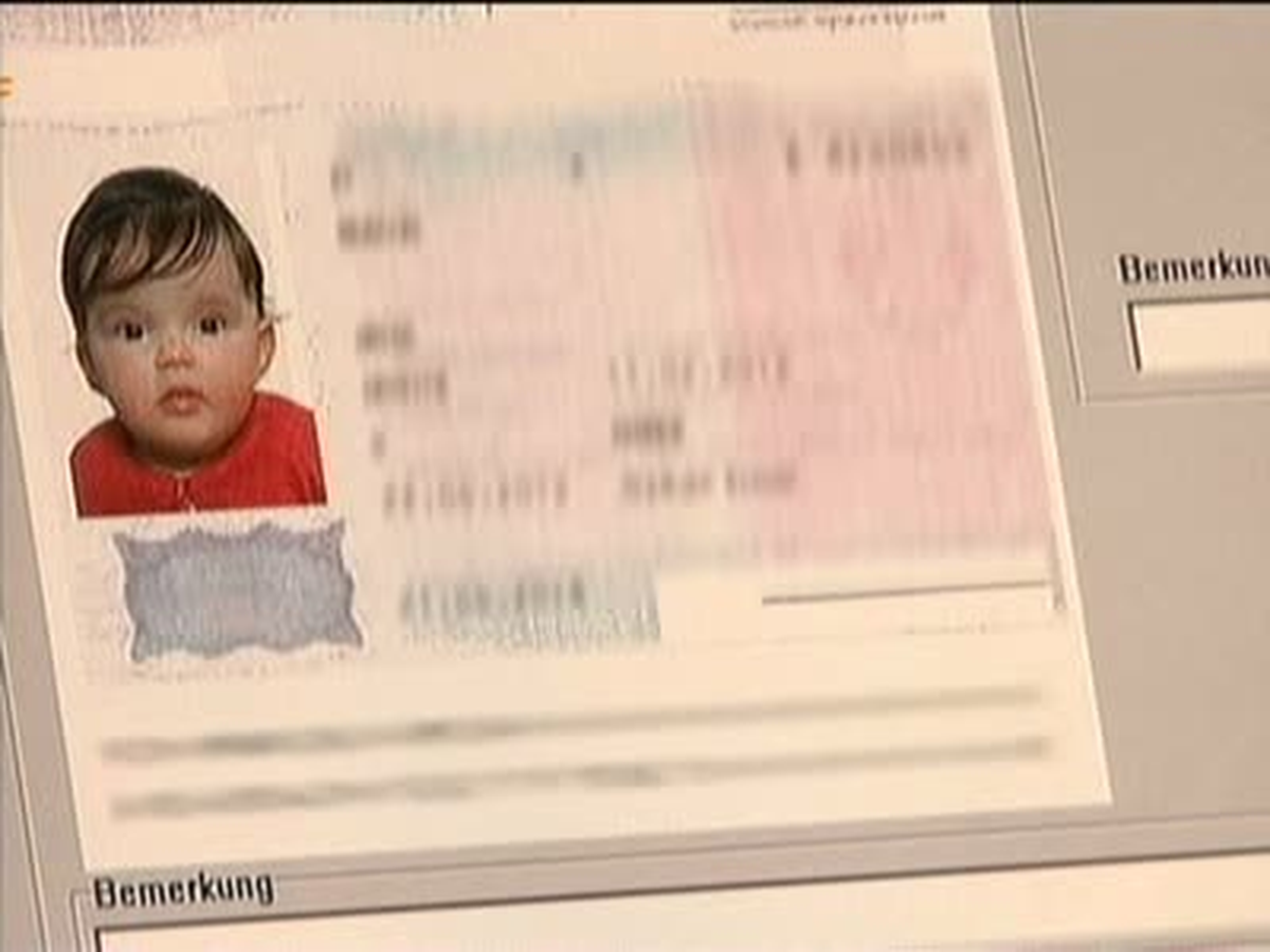 Almanlar Çocukları İçin Artık Ayrı Pasaport Çıkarmak Zorunda