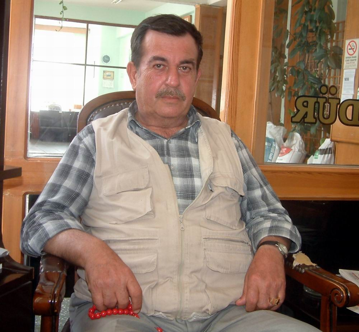 Burhaniye\'de Besiciler Devlet Desteği Bekliyor