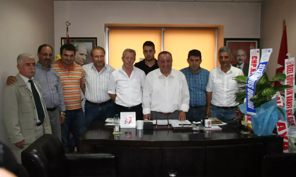 Dolmuşculardan Halil Furat\'a Ziyaret