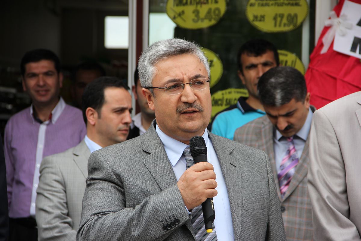 Esenlik Arap Osman Şubesini Hizmete Açtı