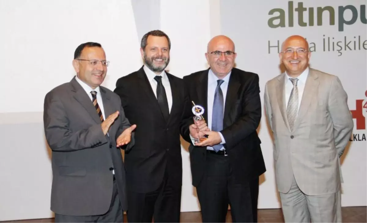 Malatya Eğitim Bursu Projesine Büyük Onur Ödülü Verildi