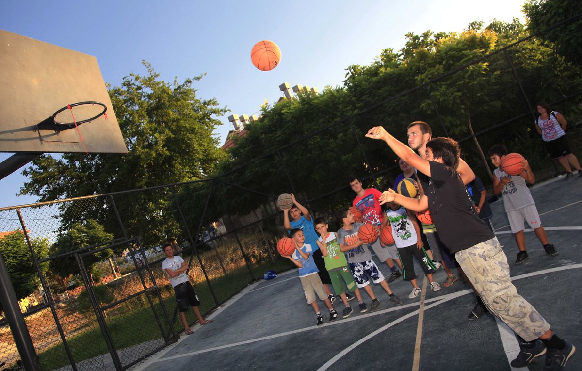 Side Gençlik Merkezi\'nde Sokak Basketbolu Kursu Başladı