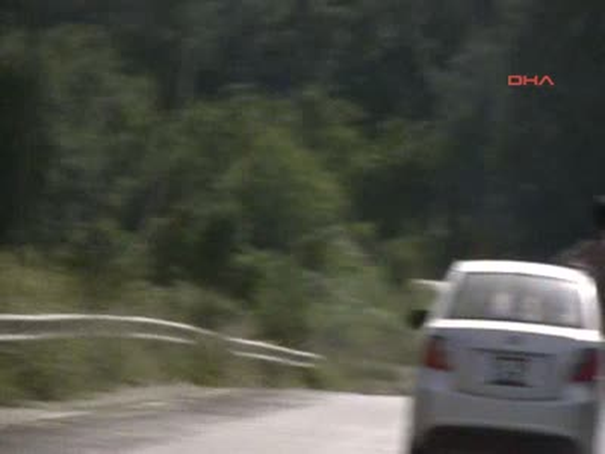 Şile\'de Trafikte Tehlikeli Yolculuk