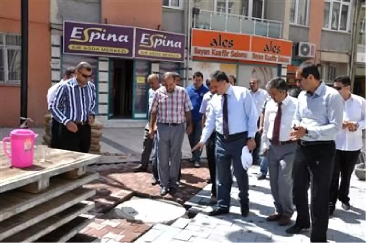 Tarihi Beş Konaklar Caddesi Restore Ediliyor